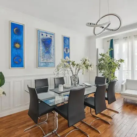 Luxe A La Francaise 75017 Apartment Paris